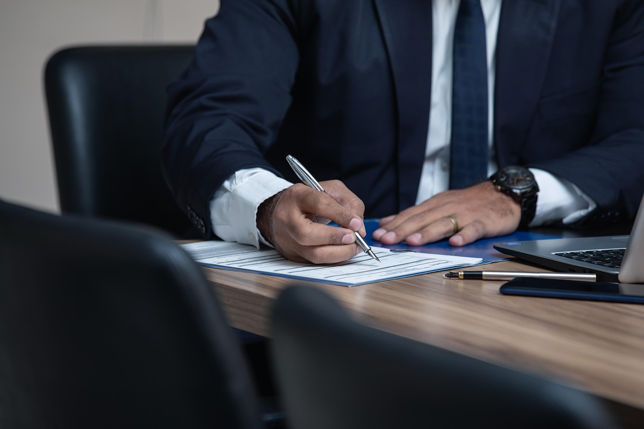 defense lawyer